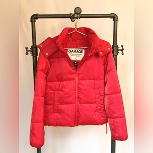 GARAGE PUFFER JACKET SIZE S EXCELLENT CONDITION